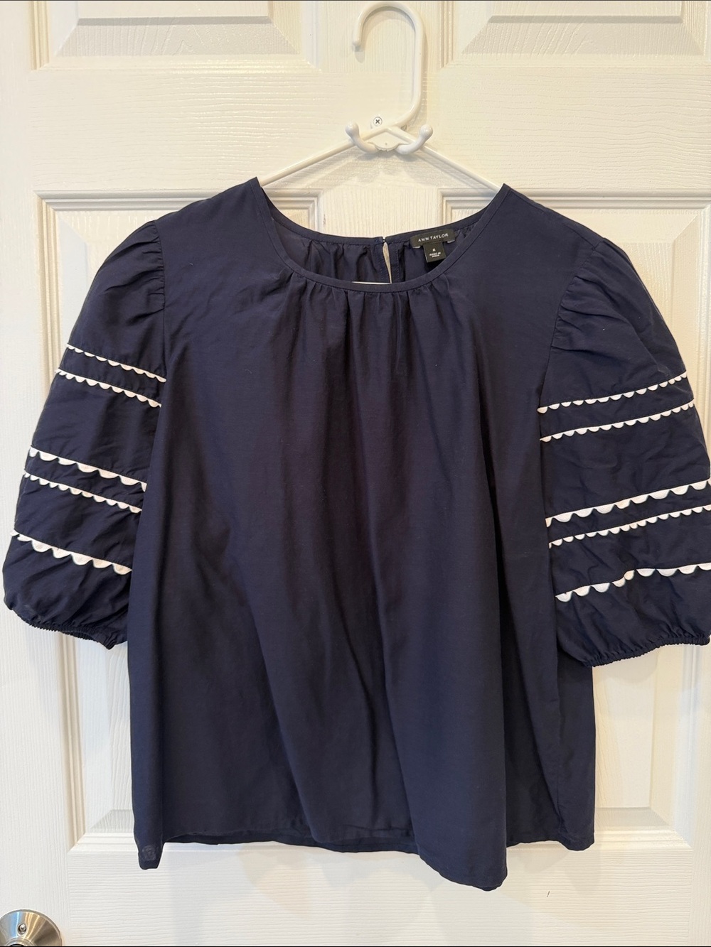 Ann Taylor Navy Blouse with White Trim Puff Sleeves